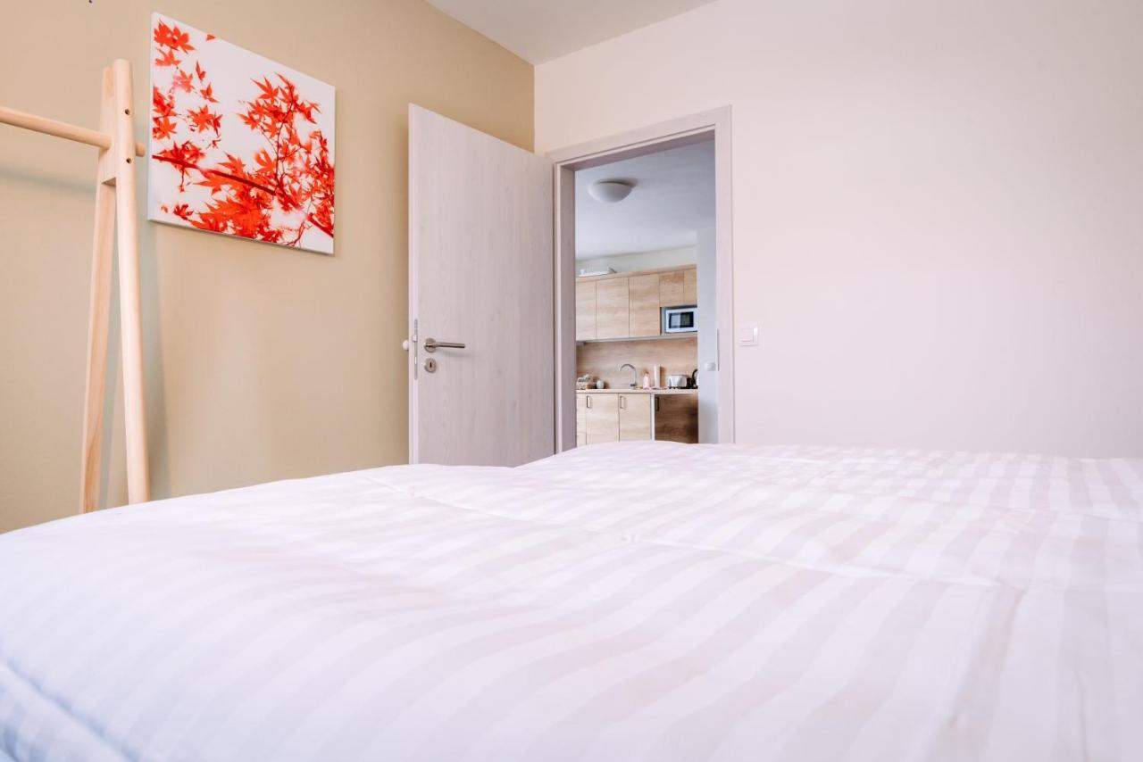 Aura VI Apartment โบจิดาร์ ภายนอก รูปภาพ