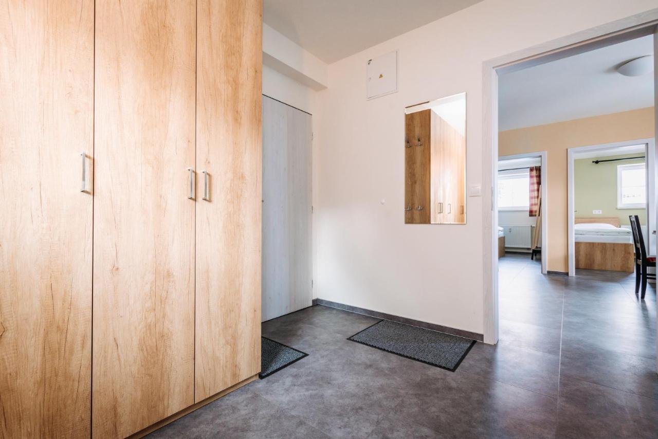Aura VI Apartment โบจิดาร์ ภายนอก รูปภาพ